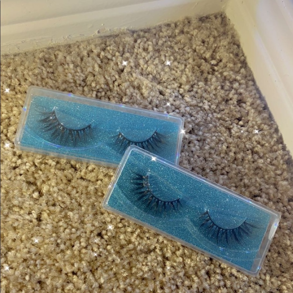 Sharycelashes 💙